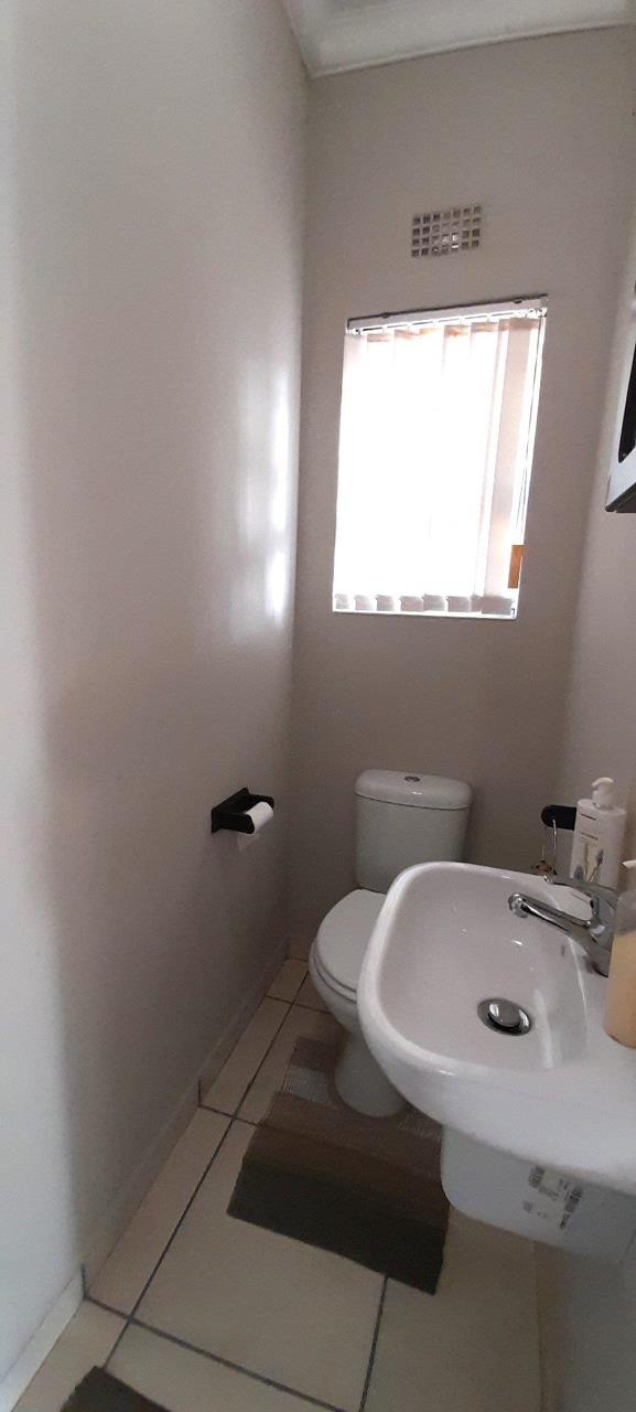 3 Bedroom Property for Sale in Velddrif Western Cape